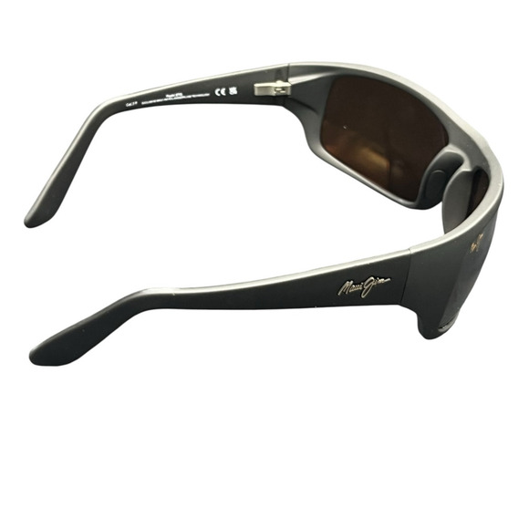 Maui Jim Pe'ahi Polarized Wrap Sunglasses Matte Black Brown lenses MJ0202S-002 - Picture 4 of 8